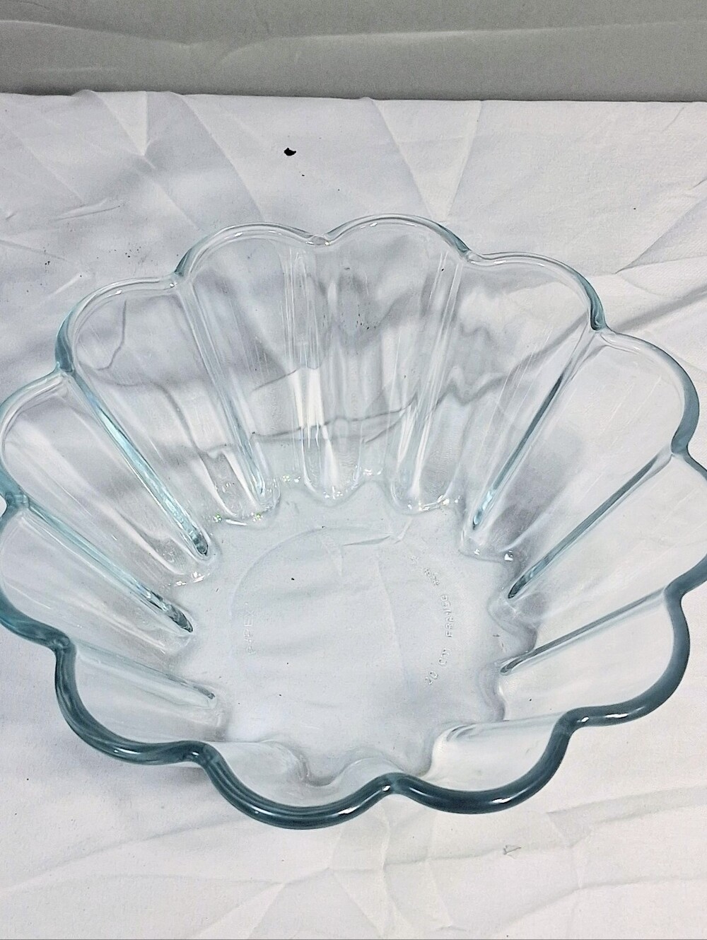 Pyrex 823 Vintage Fluted Blue Glow Made In France Jello/Fruit/Salad Bowl